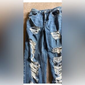 american eagle high waisted ripped jeans